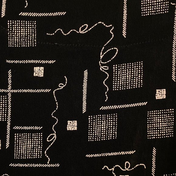 Easy Spirit Black and White Festive Open Cardi, Medium - Picture 5 of 6